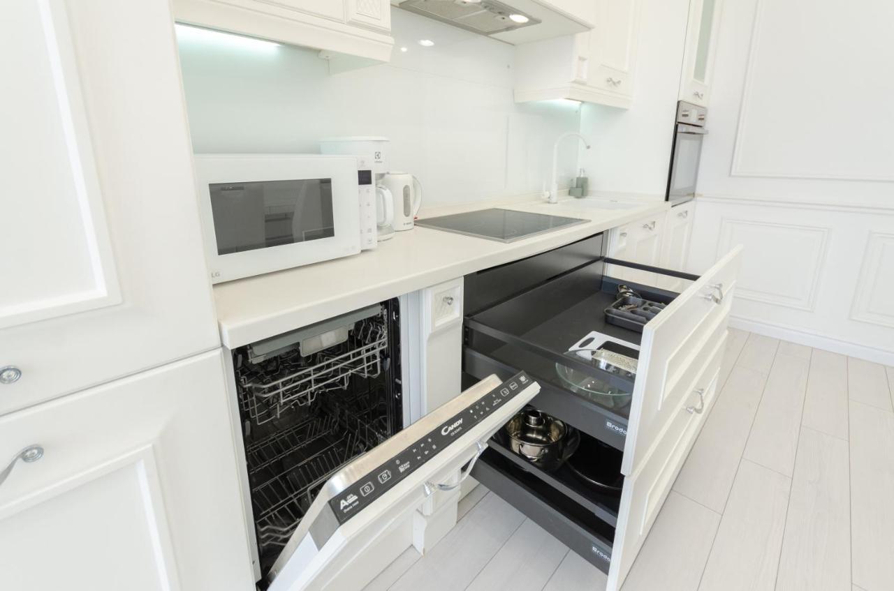 Petrovdom Apartments 10-353 In Rc Central Park, 7 John Mccain Street Kiev Buitenkant foto
